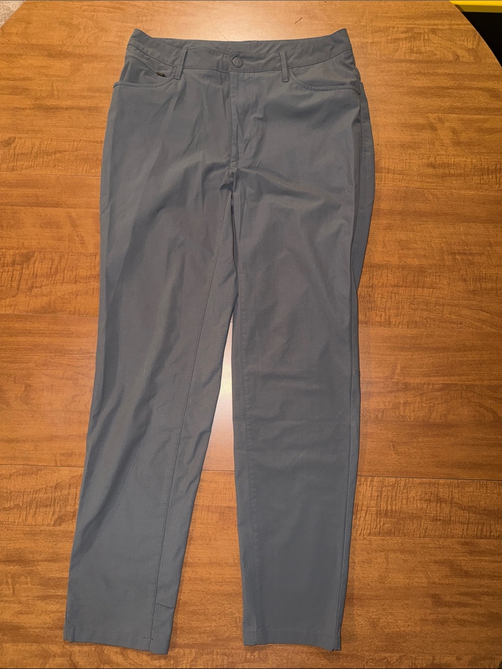 all in motion Men's Gray Athletic Chinos 32x32